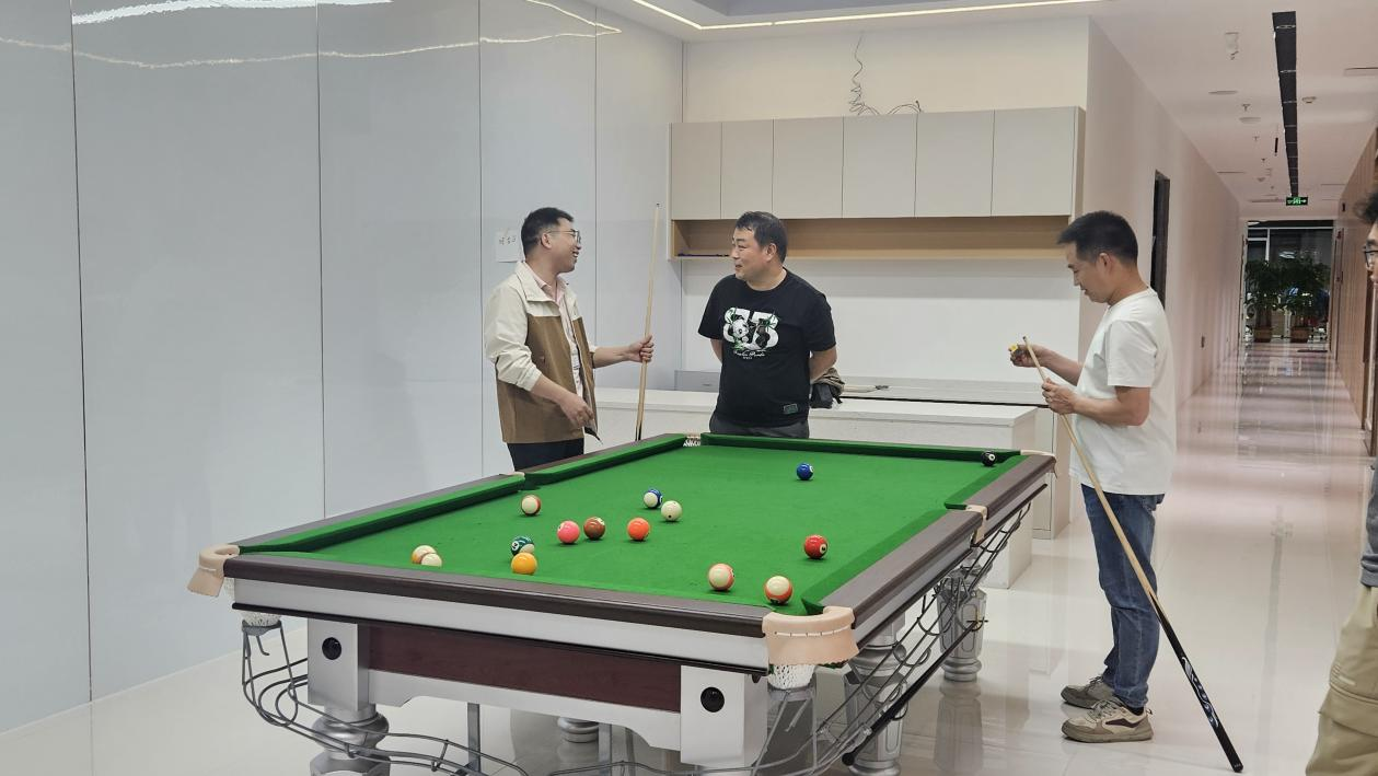 工作之余，來一局桌球可好？