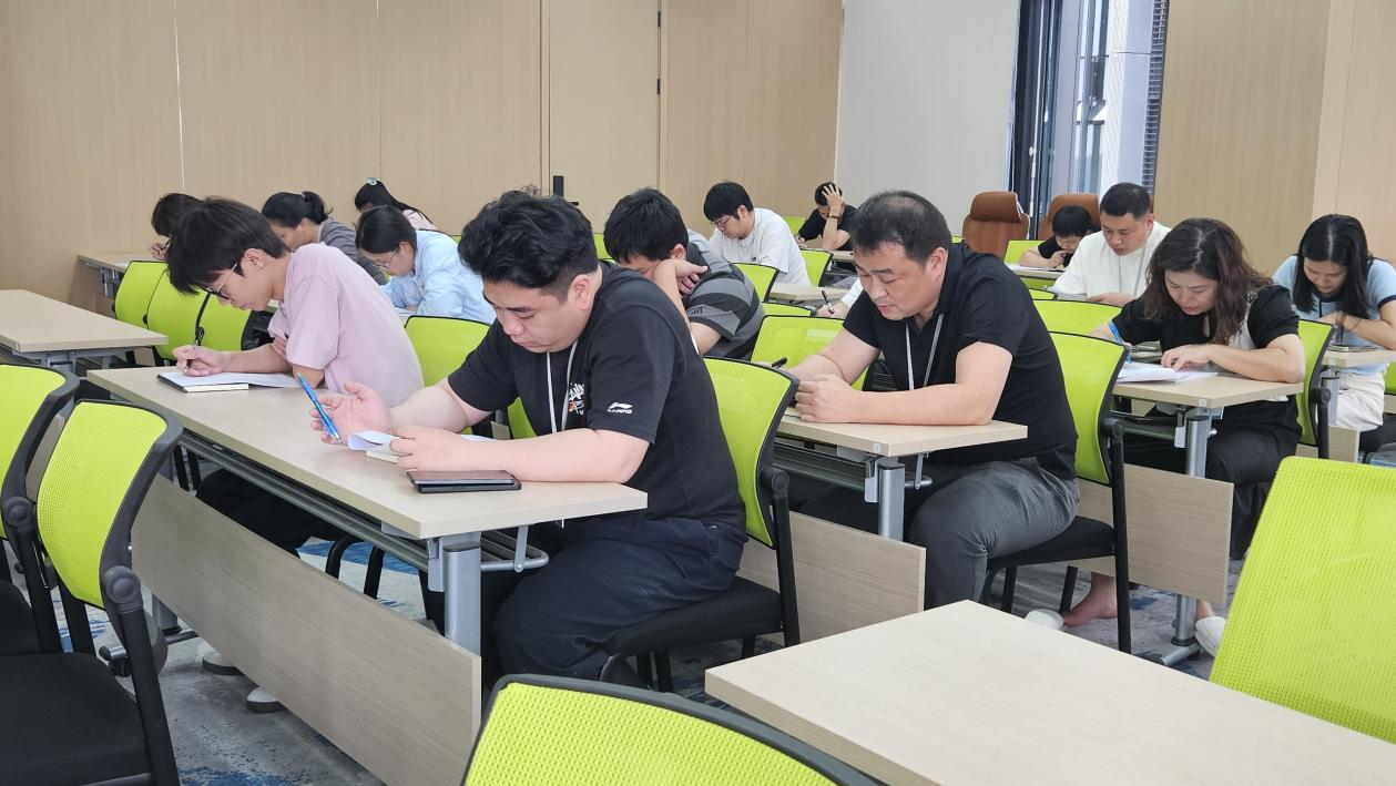公司舉辦2026年第一輪銷(xiāo)售鏈專項(xiàng)培訓(xùn)考核